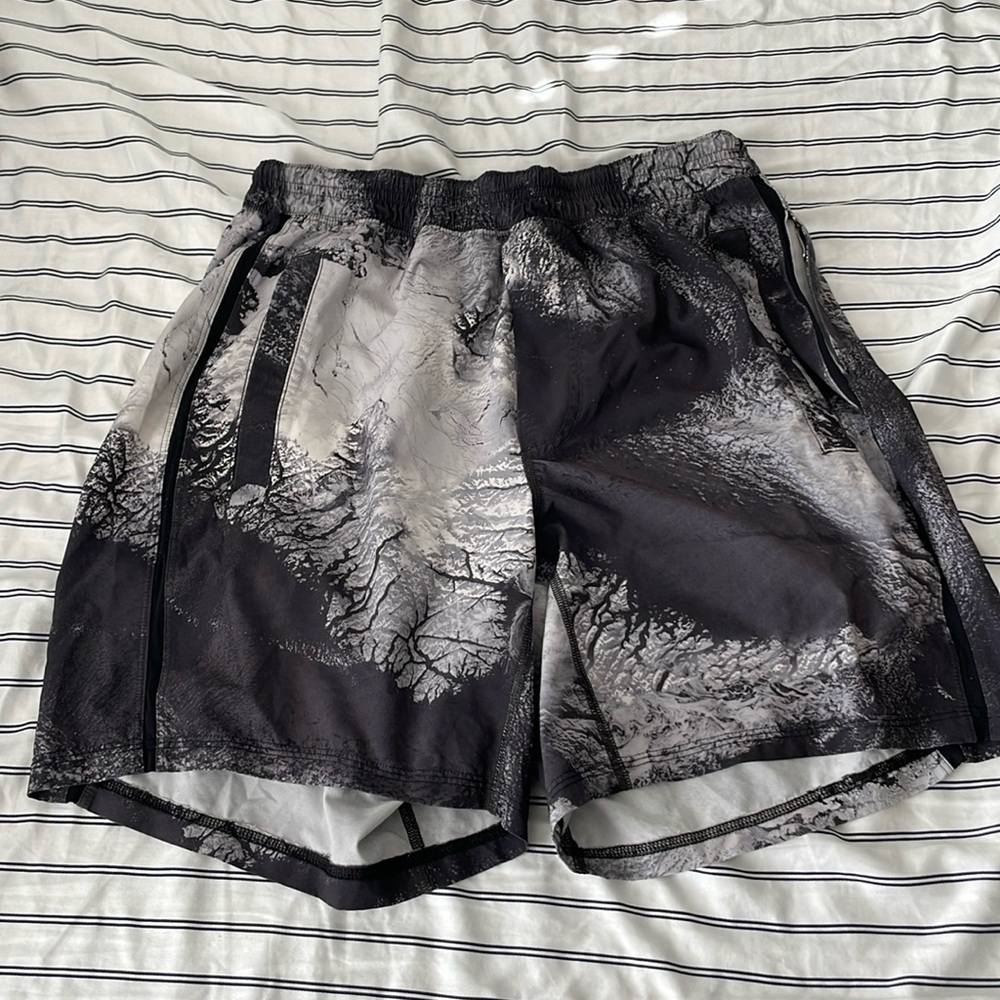 Lululemon men’s athletic shorts